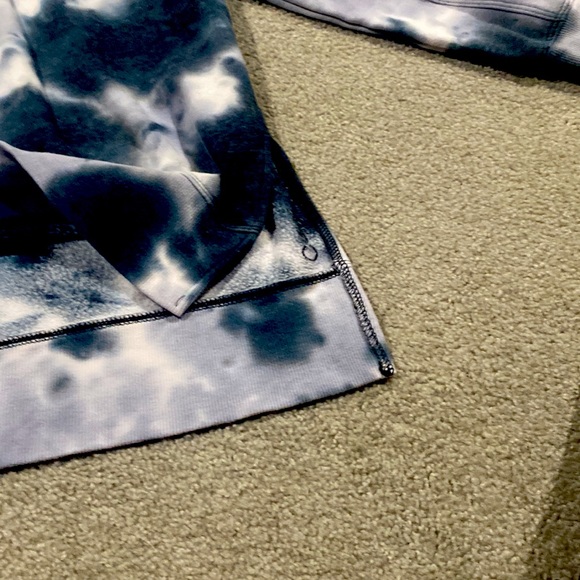 Calvin Klein sweatshirt - Picture 5 of 5